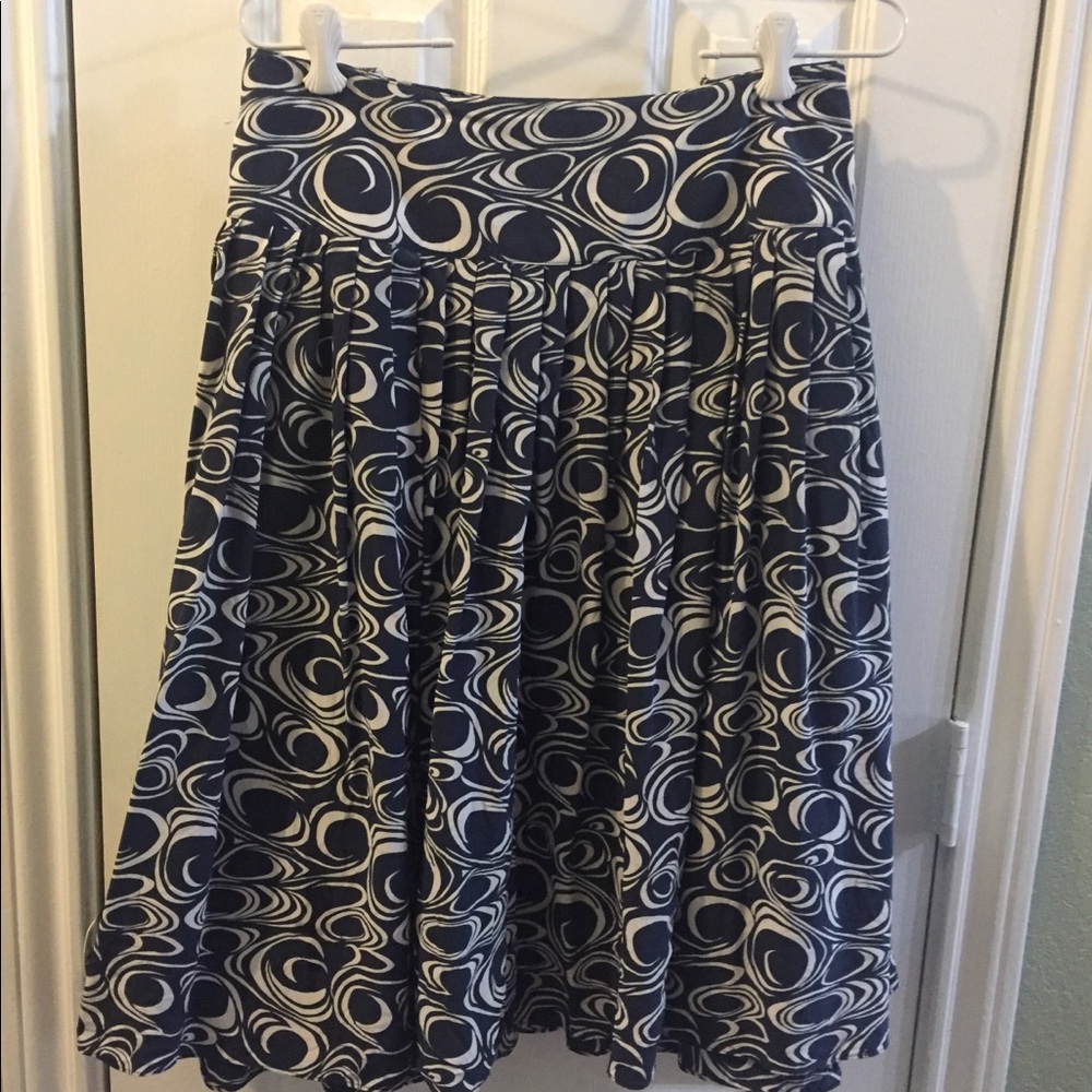 Pleated silk skirt